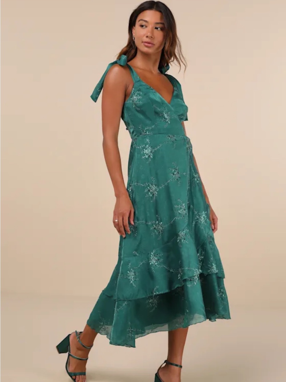 Lulu's elegant direction green Midi Dress